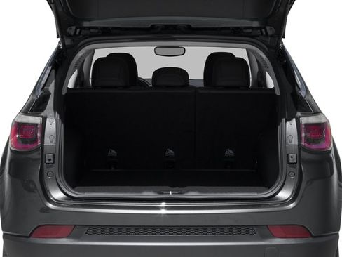 Certified 2018 Jeep Compass Latitude w/ Popular Equipment Group image 12