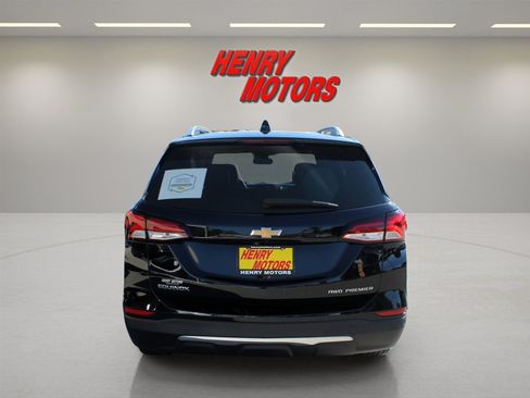 Used 2022 Chevrolet Equinox Premier image 8