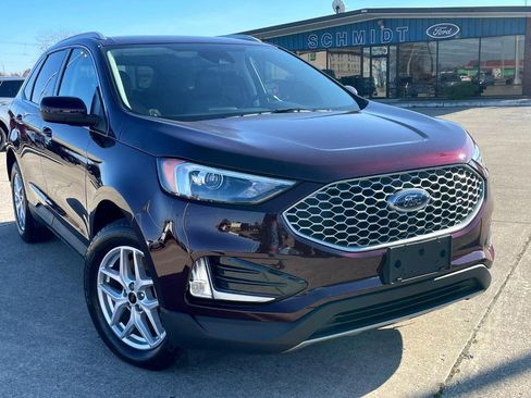 Used 2024 Ford Edge SEL w/ Convenience Package image 7