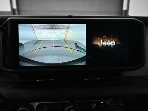 Used 2024 Jeep Wrangler Sport AWD/4WD image 8