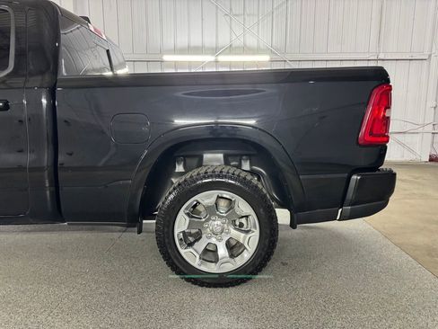 Used 2025 RAM 1500 Big Horn AWD/4WD image 15