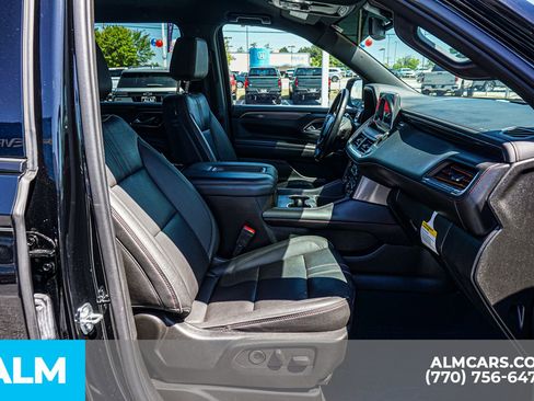 Used 2022 Chevrolet Suburban RST w/ Sport Performance Package AWD/4WD image 24