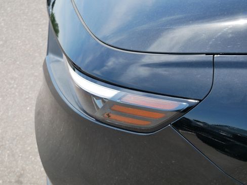 Certified 2023 Honda Accord EX image 15