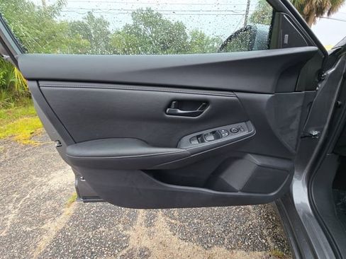 New 2025 Nissan Sentra S image 14