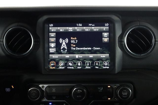 Used 2023 Jeep Wrangler Unlimited Sahara AWD/4WD image 25