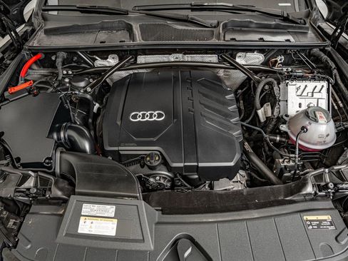 Used 2023 Audi Q5 2.0T Premium Plus w/ Premium Plus Package AWD/4WD image 40