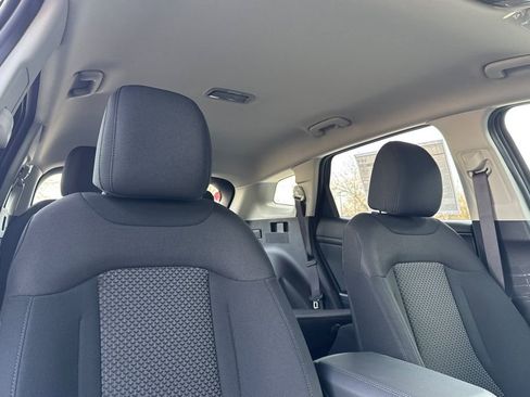 New 2026 Kia Sportage LX FWD image 17