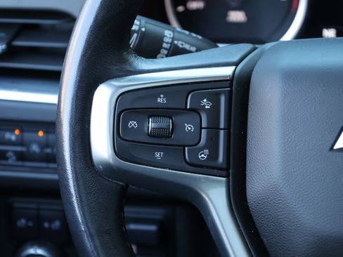 Used 2021 Chevrolet Suburban Z71 w/ Z71 Off-Road Package image 20