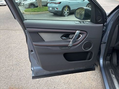 Used 2023 Land Rover Discovery Sport SE R-Dynamic AWD/4WD image 14