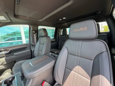New 2026 Chevrolet Silverado 3500 High Country w/ High Country Premium Package AWD/4WD image 14