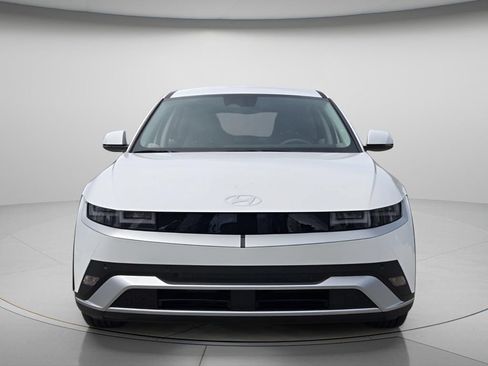 Used 2026 Hyundai Ioniq 5 SE RWD image 5