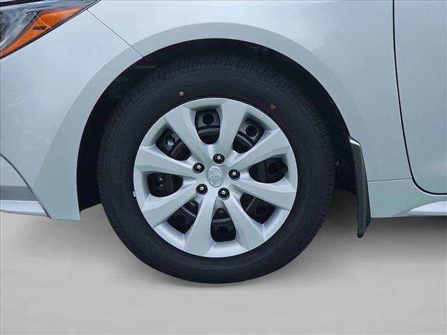 New 2027 Toyota Corolla LE FWD image 10