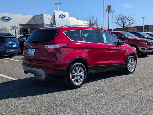 Certified 2018 Ford Escape SEL image 3