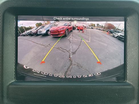 Used 2021 Jeep Wrangler Unlimited Sport image 33