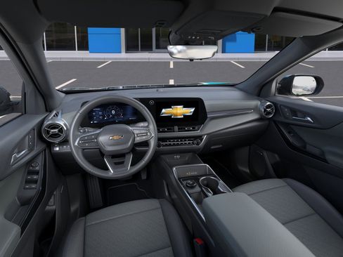 New 2026 Chevrolet Equinox LT w/ Convenience Package II AWD/4WD image 15