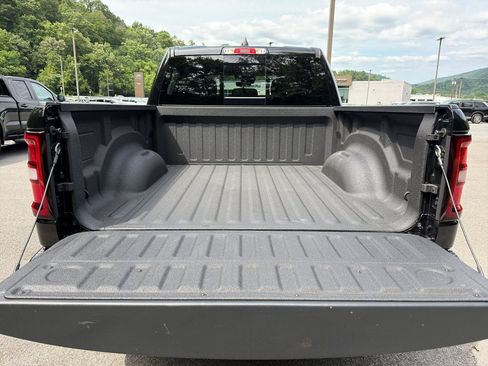 Used 2025 RAM 1500 Tradesman w/ Night Edition AWD/4WD image 29