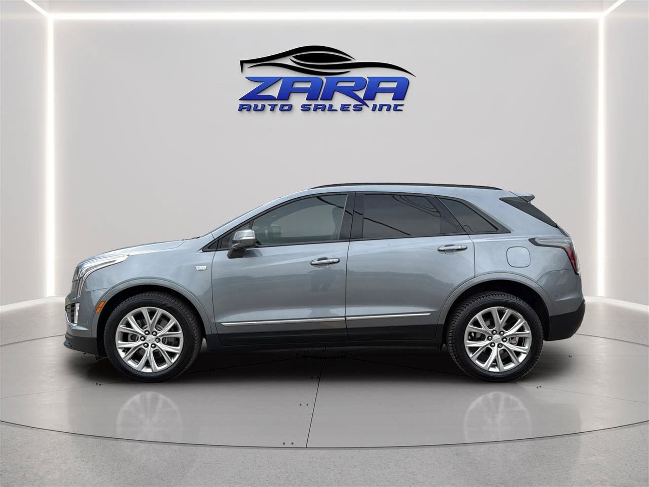 Used 2020 Cadillac XT5 Sportv AWD/4WD image 4