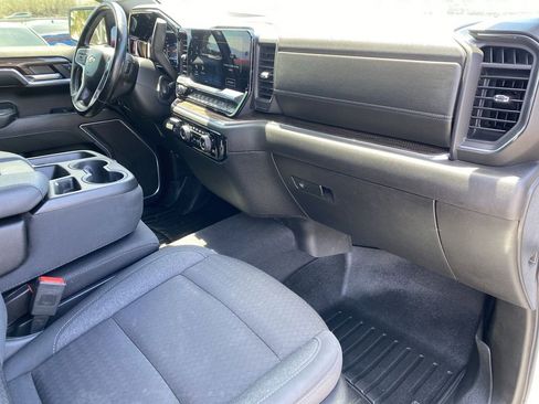 Used 2024 Chevrolet Silverado 1500 LT w/ Safety Package AWD/4WD image 29