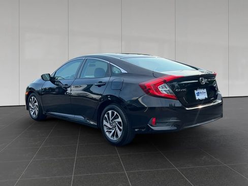 Used 2016 Honda Civic EX image 3
