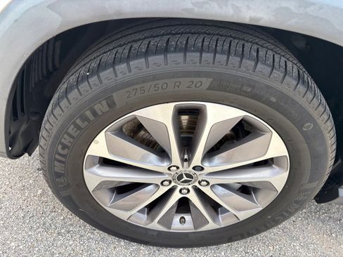 Used 2022 Mercedes-Benz GLE 350 w/ Premium Package image 26