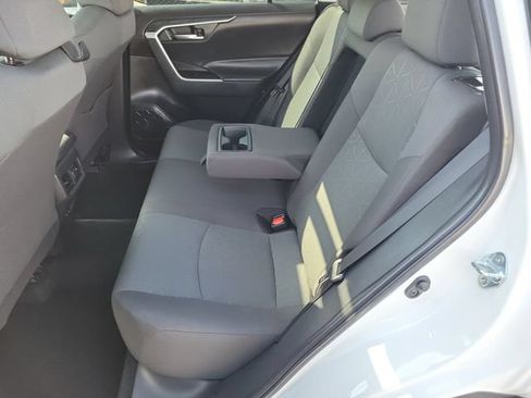 Used 2024 Toyota RAV4 XLE w/ Convenience Package FWD image 28