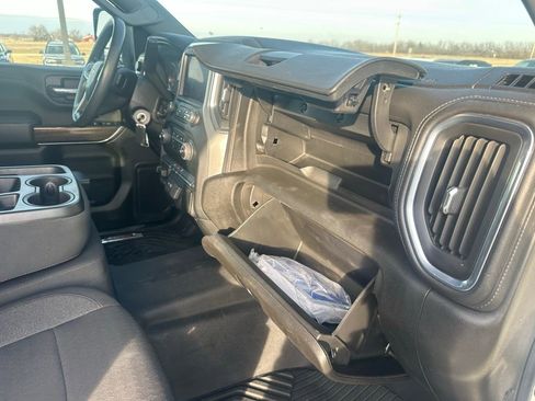 Used 2022 Chevrolet Silverado 2500 LT image 35