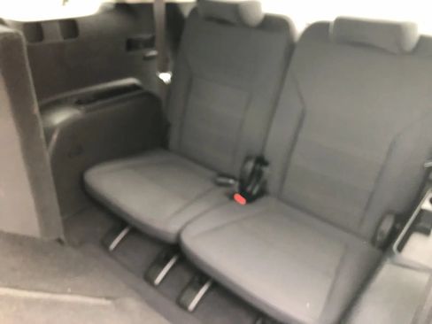 Used 2019 Kia Sorento AWD V6 image 34