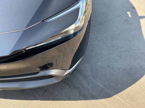 Used 2025 Toyota Prius LE FWD image 6