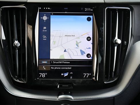 Used 2018 Volvo XC60 T8 R-Design w/ Vision Package image 16