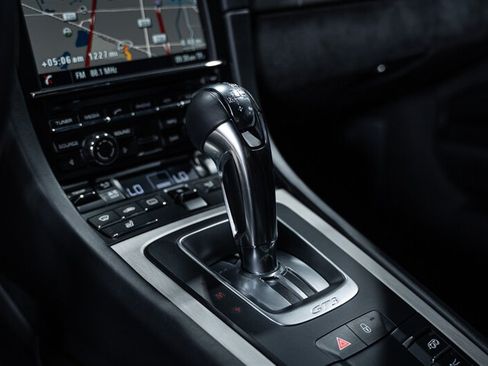 Used 2015 Porsche 911 GT3 RWD image 48