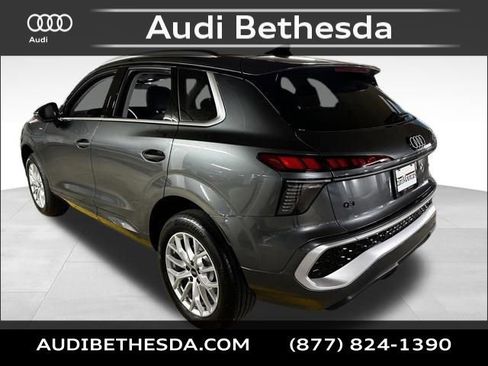 New 2026 Audi Q3 quattro 2.0T AWD/4WD image 5