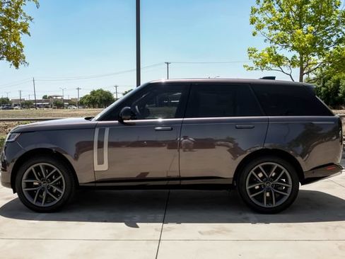 New 2026 Land Rover Range Rover SE AWD/4WD image 14