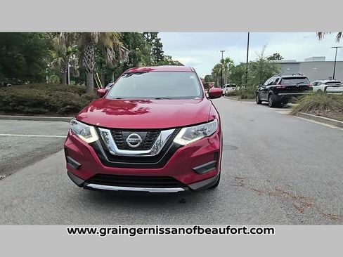 Used 2017 Nissan Rogue S FWD image 20