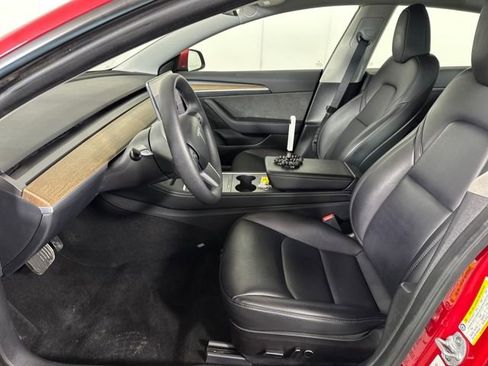 Used 2023 Tesla Model 3 Standard Range image 11