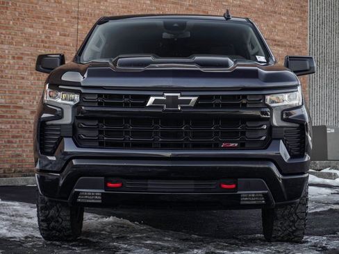 Used 2023 Chevrolet Silverado 1500 LT Trail Boss image 4