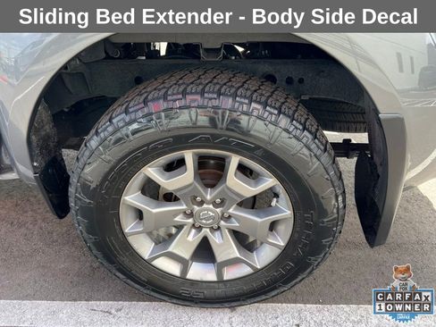 Used 2020 Nissan Frontier SV image 14