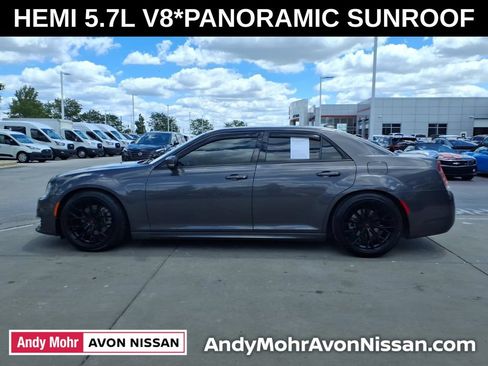 Used 2021 Chrysler 300 S w/ S Model Appearance Package RWD image 5
