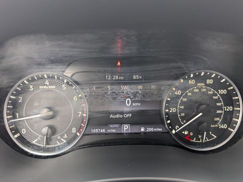 Used 2021 Nissan Armada SL w/ Captain's Chairs Package AWD/4WD image 16