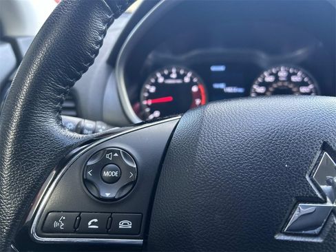 Used 2024 Mitsubishi Eclipse Cross SE image 23