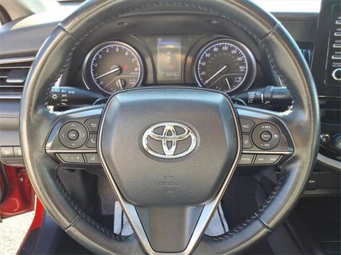 Certified 2023 Toyota Camry SE image 9