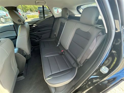 New 2025 Chevrolet Trax ACTIV w/ Driver Confidence Package image 23