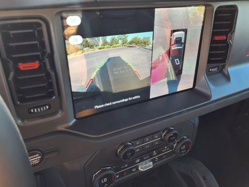 New 2025 Ford Bronco Raptor image 19