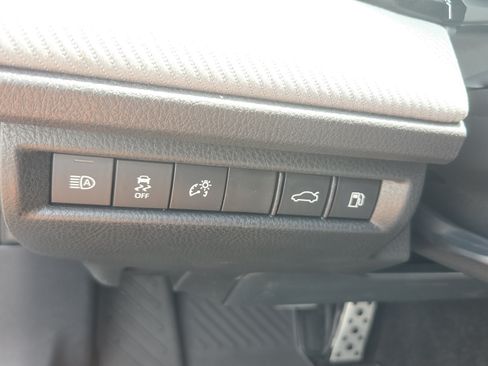 Used 2026 Toyota Camry SE FWD image 21