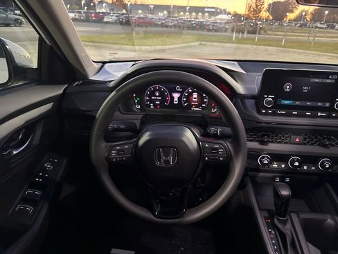 New 2025 Honda Accord LX image 22