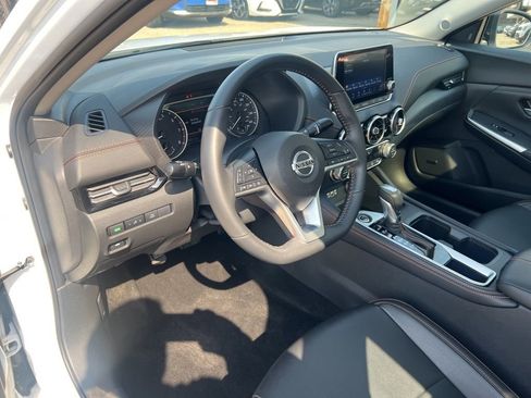 Certified 2023 Nissan Sentra SR w/ SR Premium Package image 7