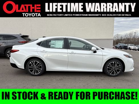 New 2026 Toyota Camry XLE AWD/4WD image 1