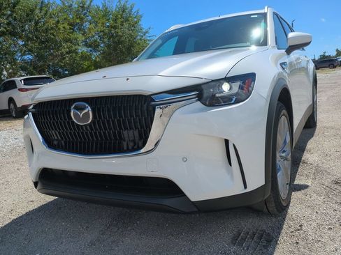 Used 2026 MAZDA CX-90 3.3 Turbo w/ Preferred Package AWD/4WD image 9
