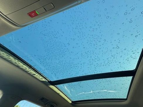 Used 2023 Volkswagen Atlas SEL Premium image 54