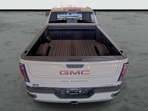 Used 2026 GMC Sierra 2500 AT4 w/ AT4 Premium Plus Package AWD/4WD image 3