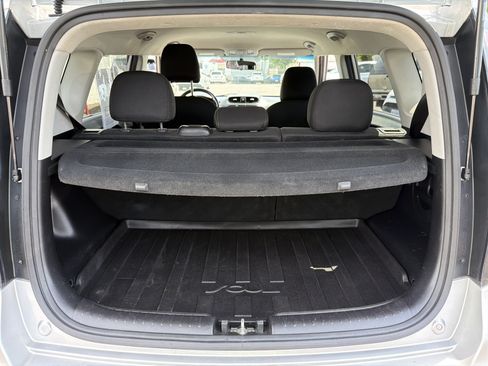 Used 2019 Kia Soul + FWD image 4